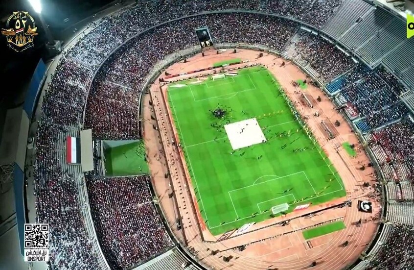احتفالات كبيرة على ملعب القاهرة.. صلاح وزملاؤه يرقصون مع المغني بالتأهل لمونديال 2026 (فيديو)