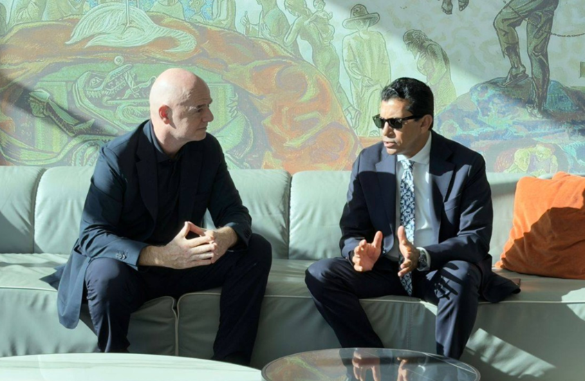 رئيس “الفيفا” يحضر مؤتمر السلام في شرم الشيخ