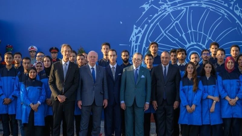 ملك المغرب يشرف على إطلاق مشروع مركب صناعي لمحركات الطائرات مع مجموعة “سافران” الفرنسية