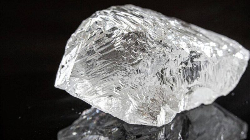 اكتشاف قطعة ألماس استثنائية في روسيا