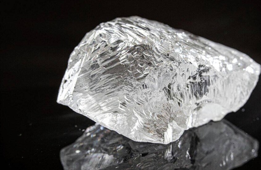 اكتشاف قطعة ألماس استثنائية في روسيا