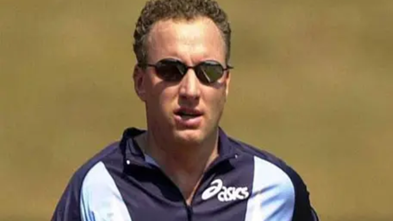 19 تهمة منفصلة.. اتهام مدرب أولمبي سابق بالاعتداء على طفلة جنسيا