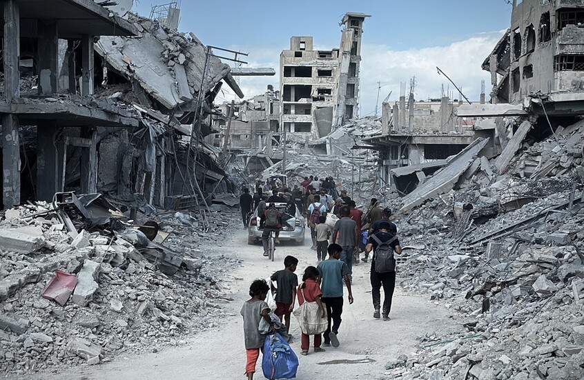 قوة “رادع” تنفذ حملة أمنية واسعة في غزة وتعتقل عشرات المطلوبين