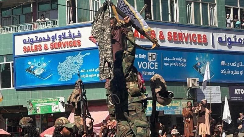 احتفالات في أفغانستان بـ”ردع الهجوم الباكستاني”