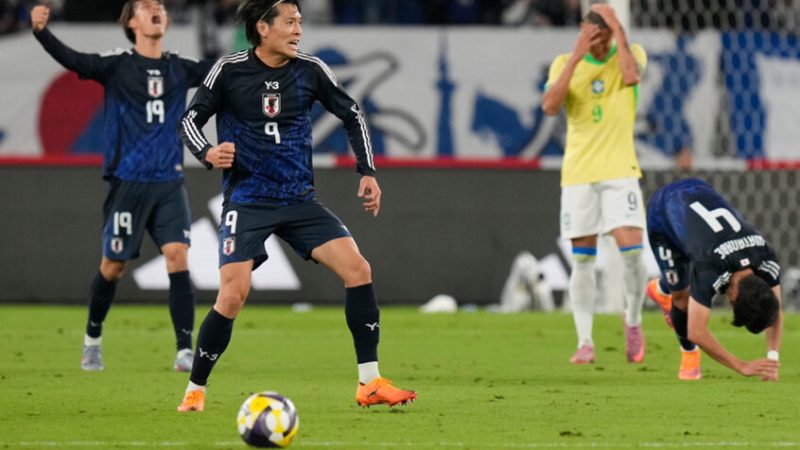اليابان تقلب الطاولة على البرازيل وتنتزع فوزا بثلاثية مثيرة (فيديو)