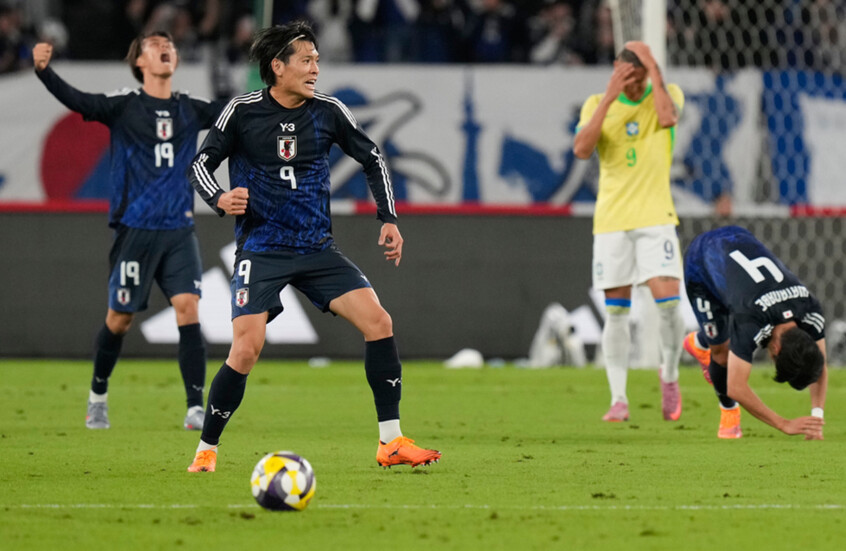 اليابان تقلب الطاولة على البرازيل وتنتزع فوزا بثلاثية مثيرة (فيديو)