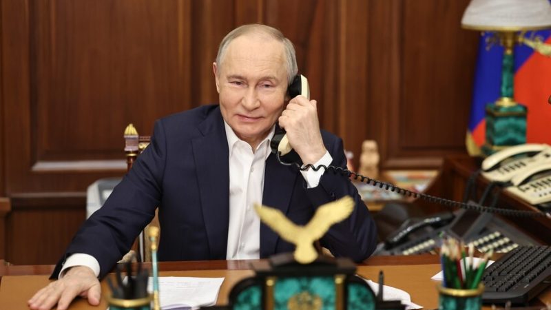 بوتين يجري محادثات هاتفية مع قادة كازاخستان وأوزبكستان وطاجيكستان