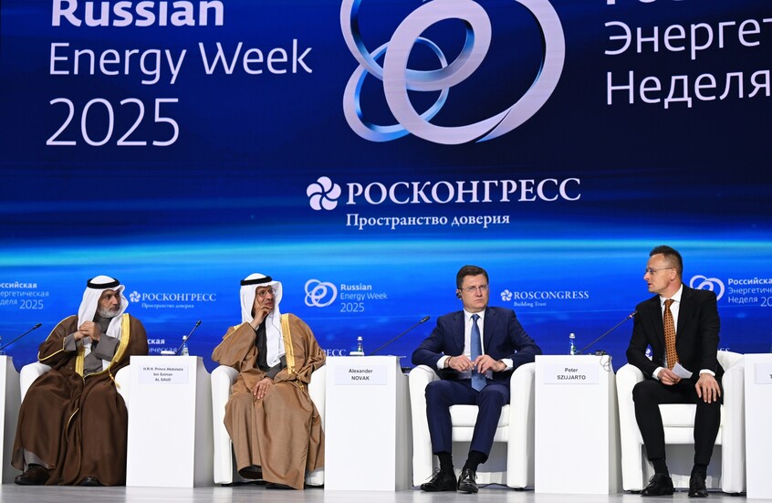 نوفاك: التوترات الجيوسياسية تدفع لتحولات كبرى في سوق الطاقة العالمي