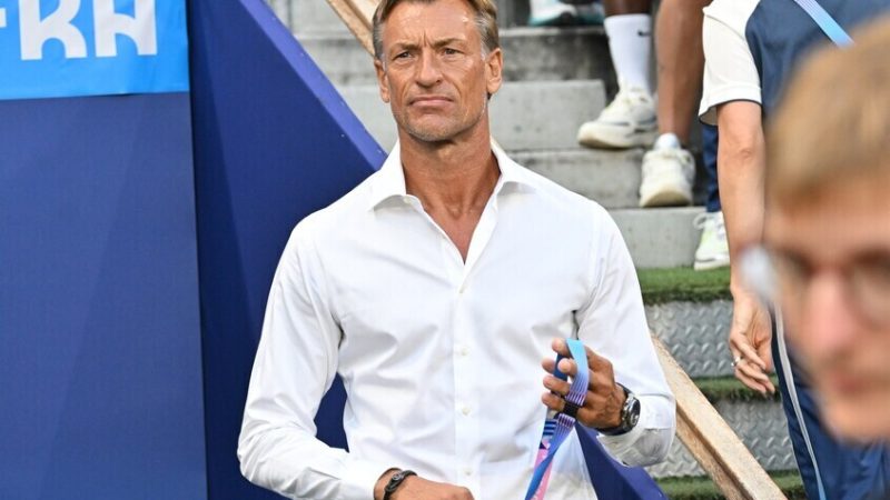 الاتحاد السعودي لكرة القدم يحسم مصير رينارد