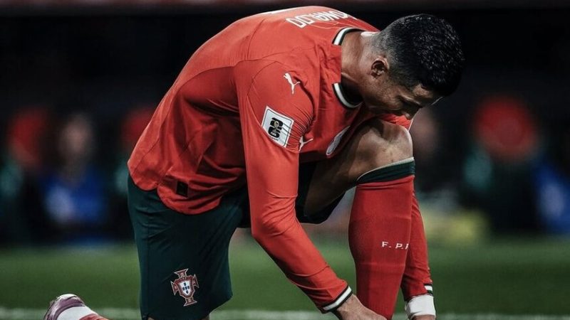 رد فعل كريستيانو رونالدو بعد إنجازه الفريد مع منتخب البرتغال.. ورسالة مؤثرة للجماهير (صورة)