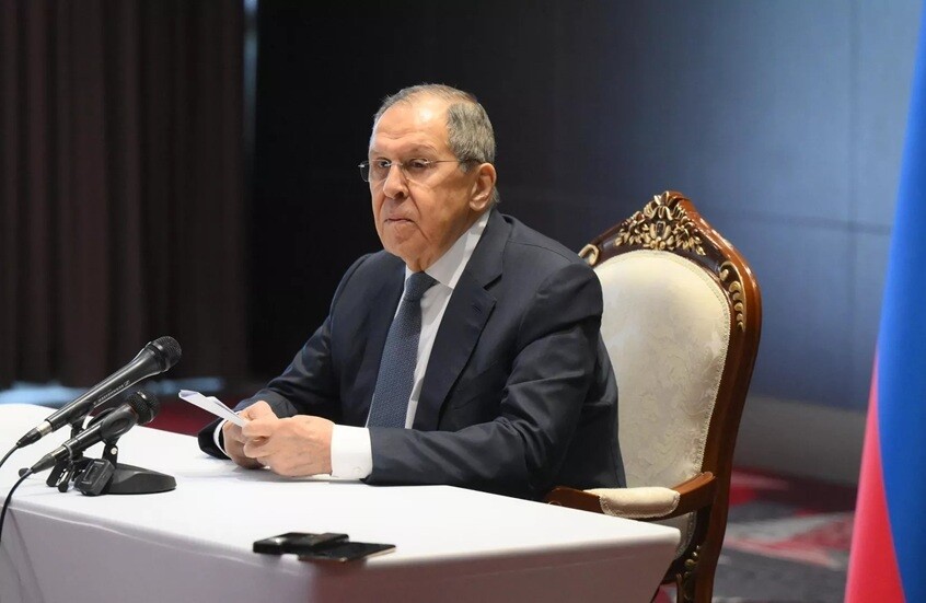 لافروف متسائلا: لماذا الغرب “غير مستعد” لتطبيق مبادئ غزة على أوكرانيا؟