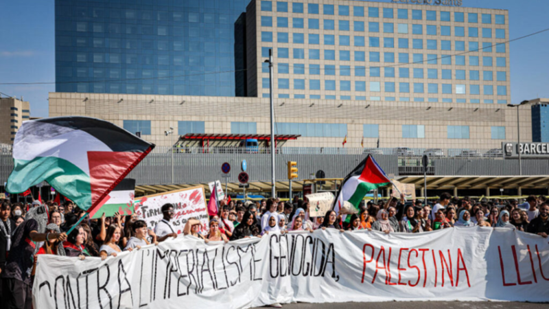 أندية إسبانية لكرة السلة تتخذ قرارا صارما قبيل مواجهتها لفرق الإسرائيلية