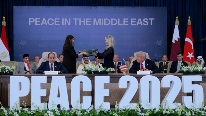 مصر: الحرب في غزة انتهت.. والضمانة الأولى لتنفيذ الاتفاق دونالد ترامب