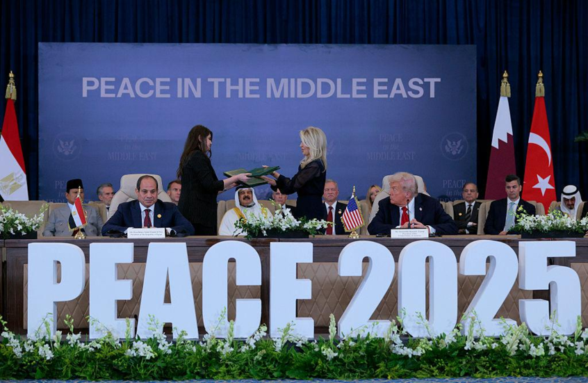 مصر: الحرب في غزة انتهت.. والضمانة الأولى لتنفيذ الاتفاق دونالد ترامب