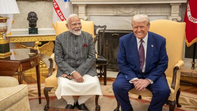 ترامب يعتزم لقاء مودي خلال قمة “آسيان”