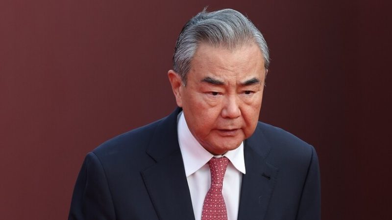 وزير الخارجية الصيني: نظام العلاقات الدولية يواجه تحديات غير مسبوقة