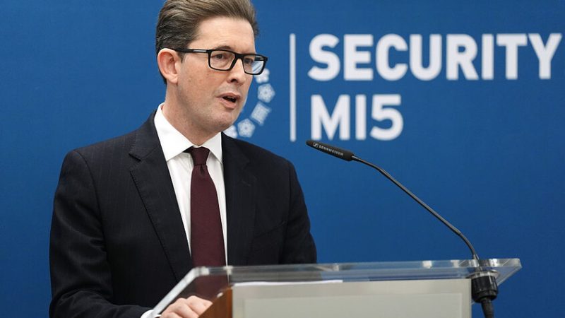 رئيس الاستخبارات البريطانية: تهديدات صينية يومية تستهدف أمن المملكة المتحدة