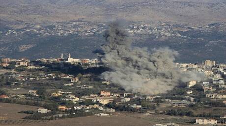 إسرائيل تهاجم مواقع لحزب الله وجمعية أخضر بلا حدود جنوبي لبنان (فيديوهات)