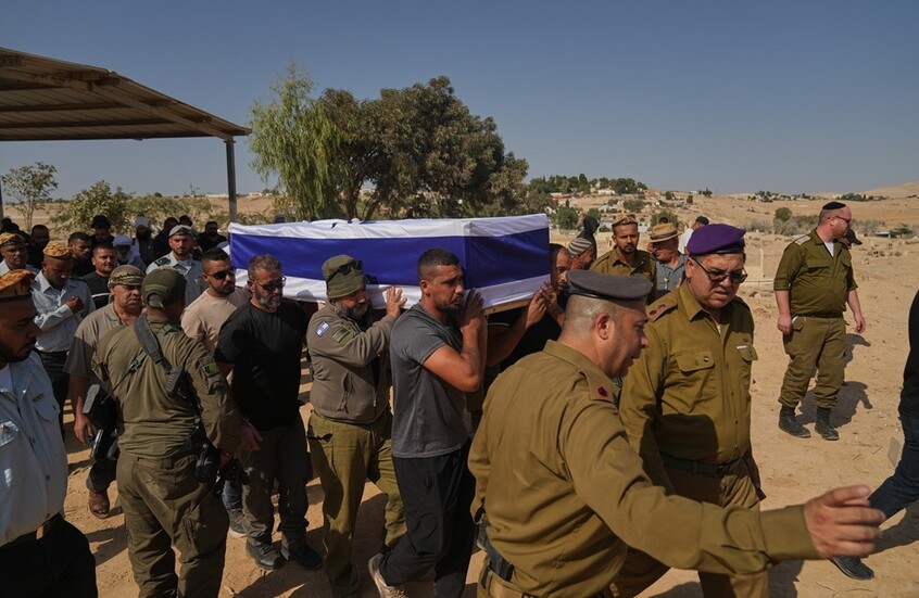 “i24 News”: حماس أبلغت الوسطاء بوجود جثث إسرائيليين على عمق 7 طوابق وقرب قنابل غير منفجرة