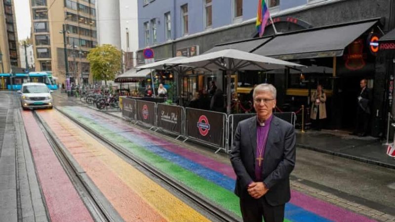 “تسببنا في العار والألم”.. اعتذار تاريخي من كنيسة النرويج لمجتمع “الميم”