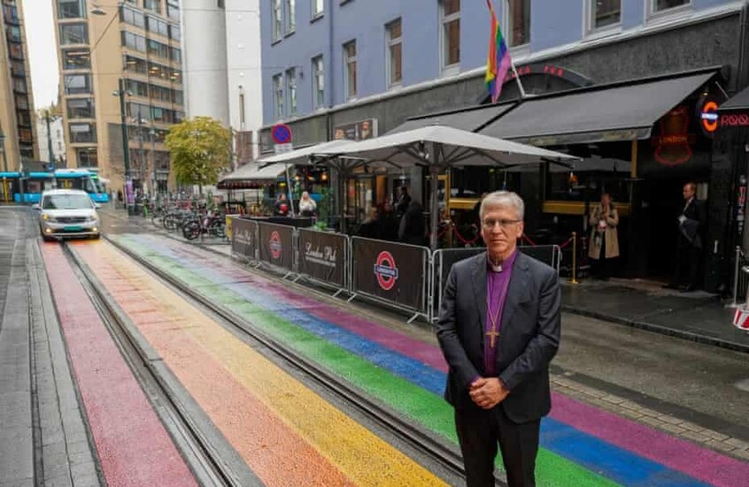 “تسببنا في العار والألم”.. اعتذار تاريخي من كنيسة النرويج لمجتمع “الميم”