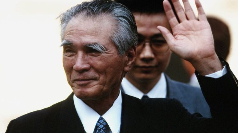 وفاة رئيس الوزراء الياباني الأسبق تومييتشي موراياما عن 101 عام