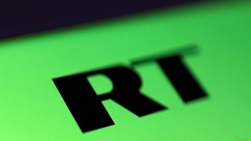 “ألْق اللوم على RT” في عيدها العشرين!