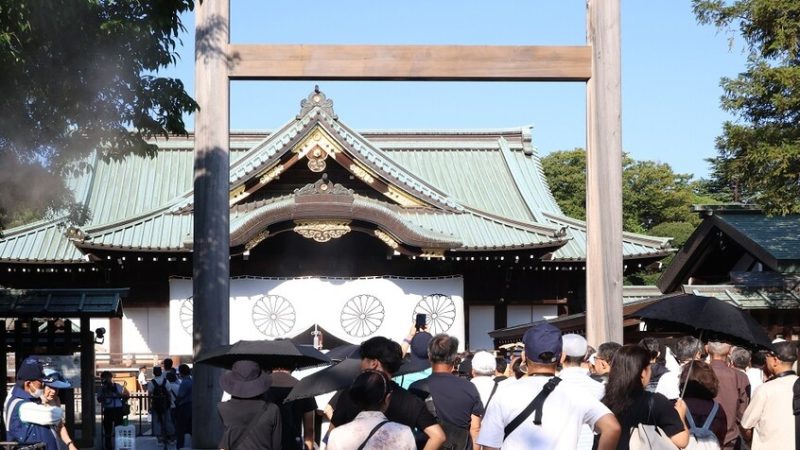 الخارجية الصينية تقدم احتجاجا لطوكيو بشأن ضريح ياسوكوني