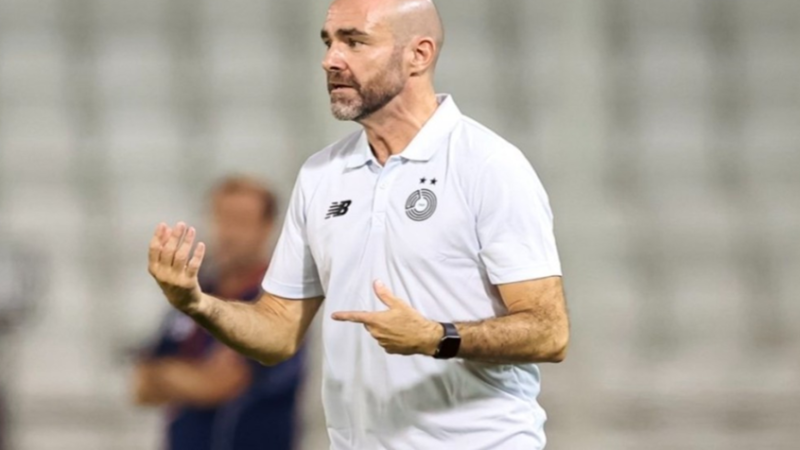 السد القطري ينفصل عن مدربه سانشيز بالتراضي