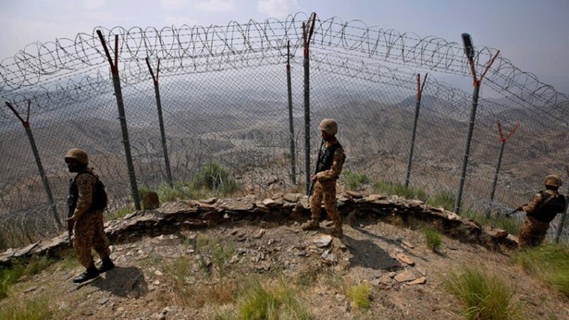 باكستان وأفغانستان تمددان وقف إطلاق النار في انتظار محادثات الدوحة