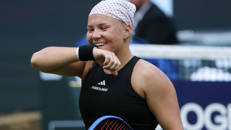 مواجهة روسية خالصة في نصف نهائي بطولة نينغبو المفتوحة