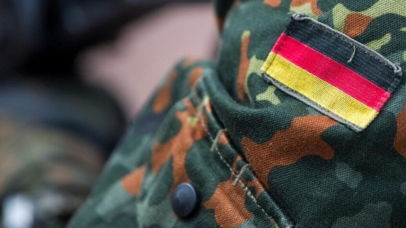 الجيش الألماني يعتزم إرسال 3 جنود إلى إسرائيل لمراقبة “عملية السلام” في غزة