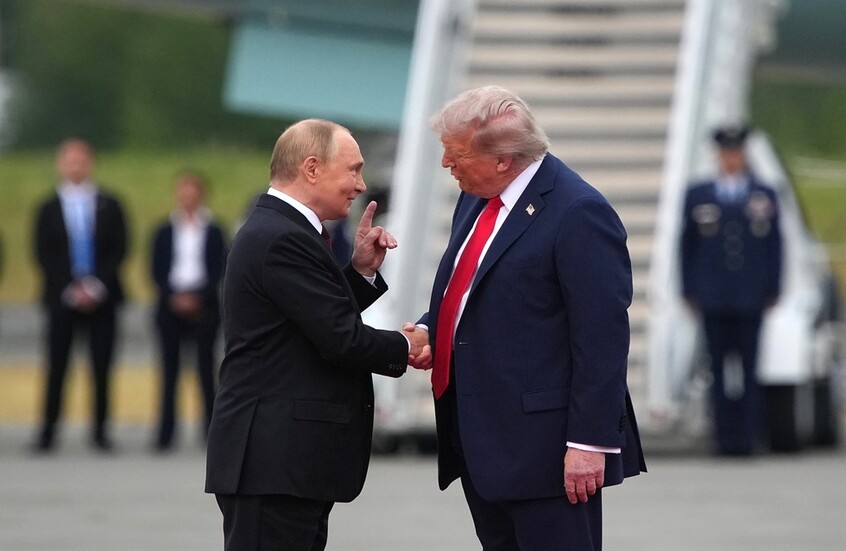 صحيفة El País: قمة بوتين–ترامب في بودابست “كابوس سياسي” للاتحاد الأوروبي