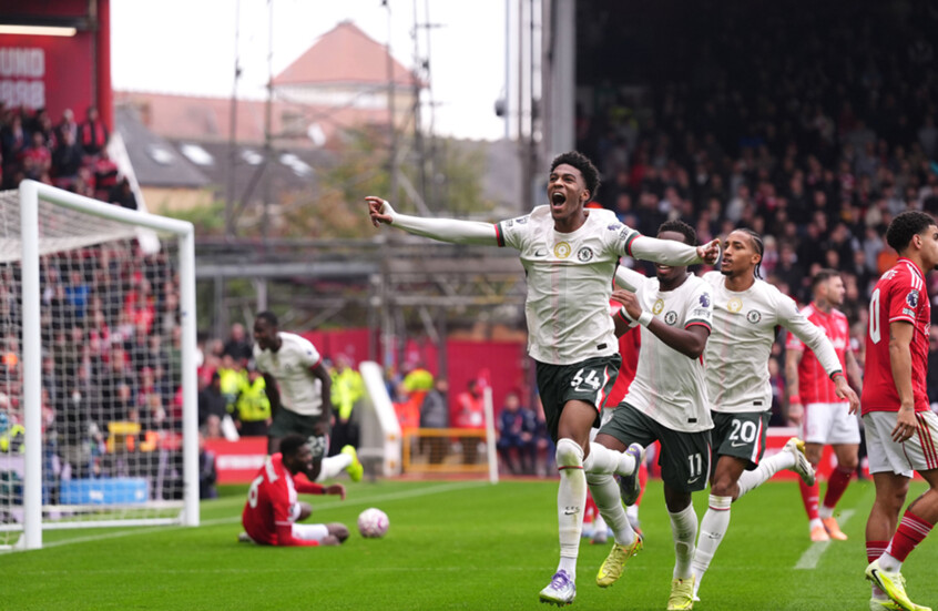 تشيلسي يضرب نوتنغهام بثلاثية ويقترب من صدارة الدوري الإنجليزي