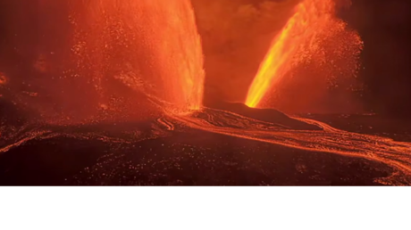 الولايات المتحدة.. بركان كيلاوا في هاواي يطلق حمما على ارتفاع 450 مترا  (فيديوهات)