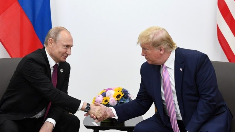 ديرشبيغل تكشف تداعيات لقاء بوتين وترامب في بودابست بالنسبة لأوربان