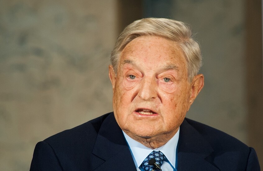 “وول ستريت جورنال”: سوروس يزيد من توزيع المنح بعد بدء التوترات مع ترامب