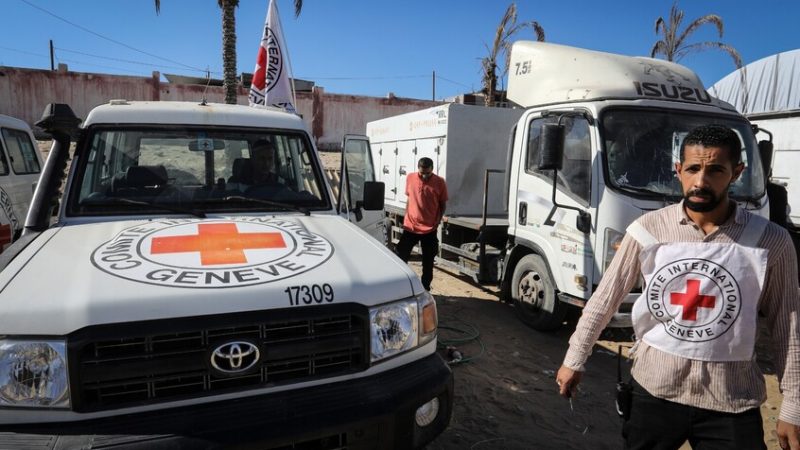 إسرائيل تعلن استلام جثتين جديدتين من غزة ومعهد الطب الشرعي يحدد هوية إحداها