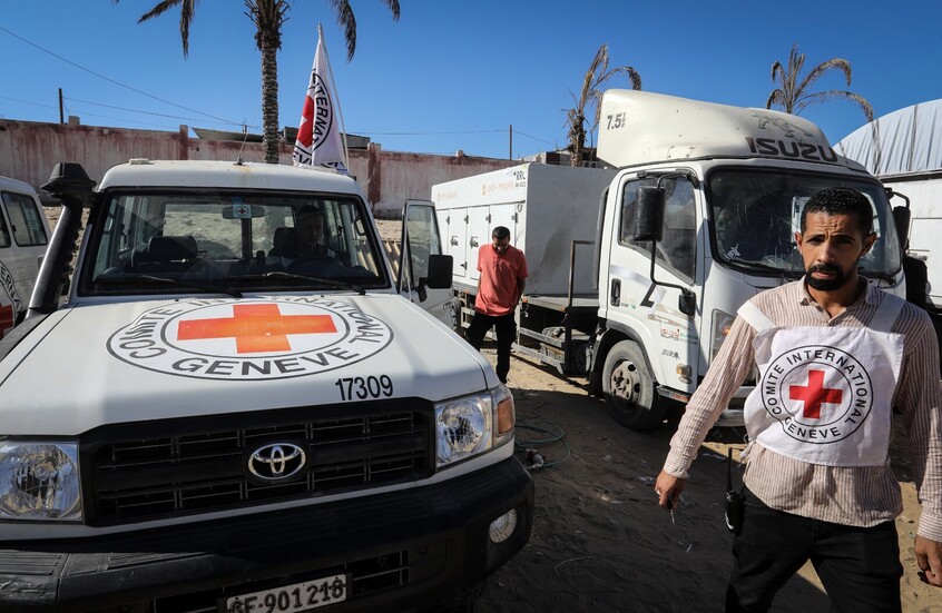 إسرائيل تعلن استلام جثتين جديدتين من غزة ومعهد الطب الشرعي يحدد هوية إحداها