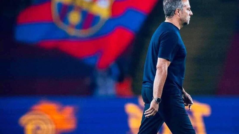 أول تحرك من برشلونة بعد صدمة إيقاف فليك