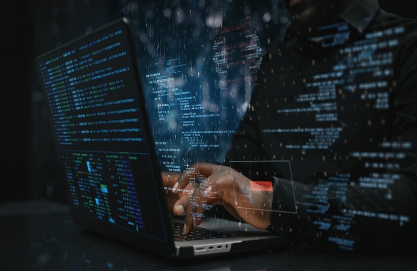 مجموعة “حنظلة” تكشف هوية 17 عالما عسكريا إسرائيليا وتتوعدهم بالمحاسبة (صور)