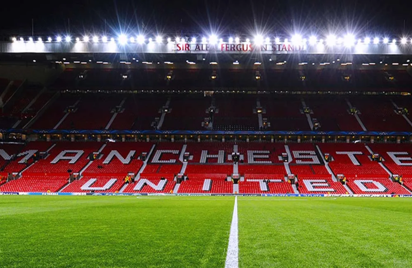 تقرير: تحالف إماراتي يستهدف الاستحواذ على مانشستر يونايتد