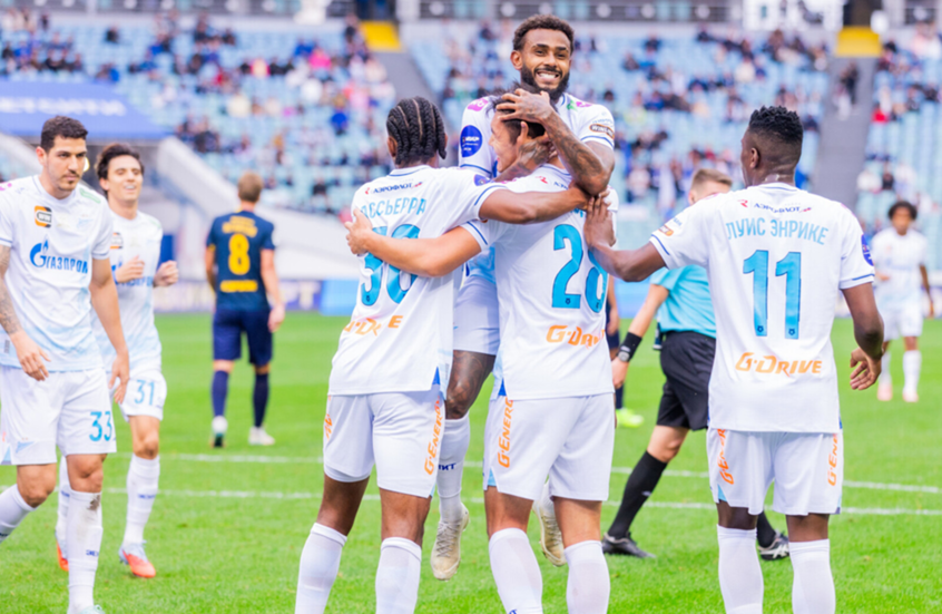 زينيت يهزم سوتشي بثلاثية في الدوري الروسي