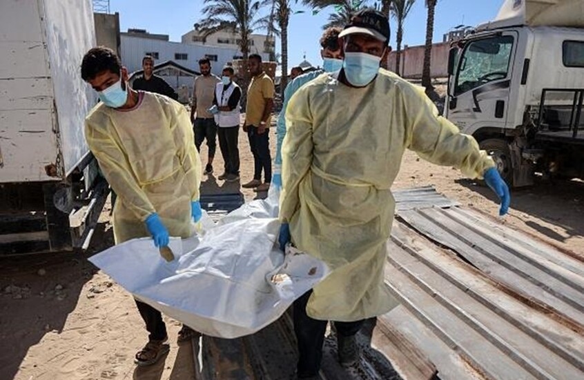 الجيش الإسرائيلي يشن غارات على قطاع غزة وحصيلة الضحايا ترتفع