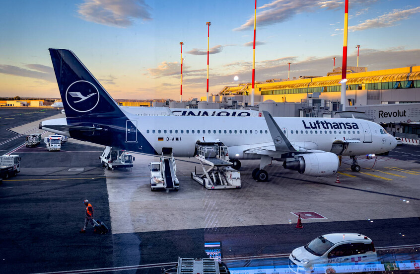 ضربة للاقتصاد الألماني.. مجموعة “لوفتهانزا” تلغي 100 رحلة داخلية أسبوعيا في صيف 2026