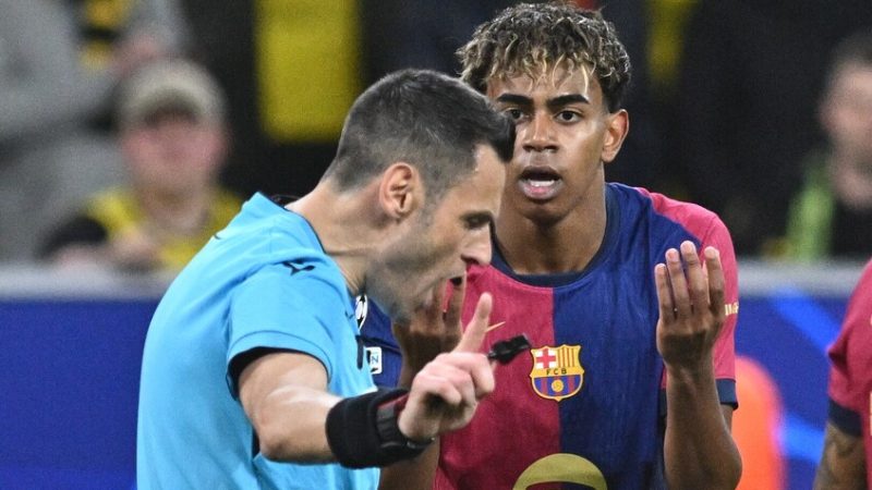برشلونة يعترض على التحكيم قبل الكلاسيكو أمام ريال مدريد