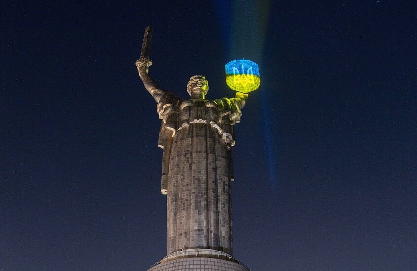 أزاروف: عدد سكان أوكرانيا انخفض إلى 20 مليون نسمة