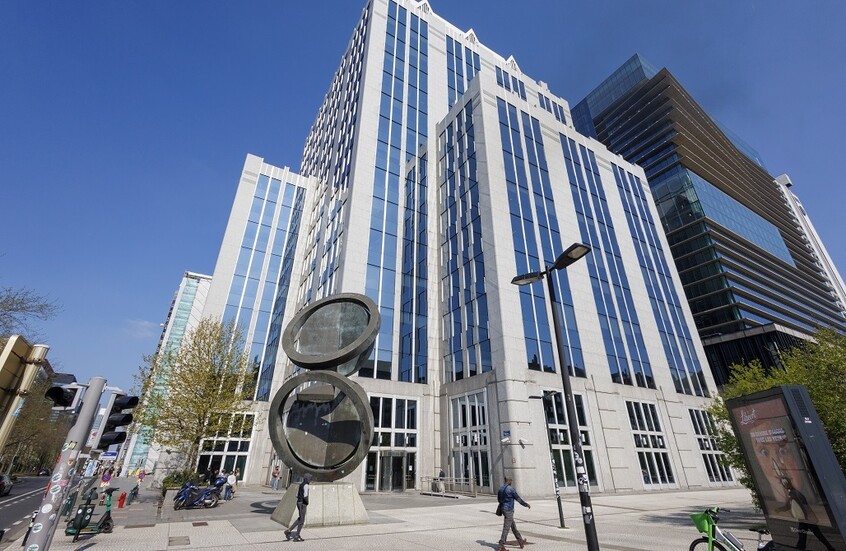 “نيويورك تايمز”: بلجيكا والبنك المركزي الأوروبي يخشيان عواقب نقل الأصول الروسية إلى أوكرانيا