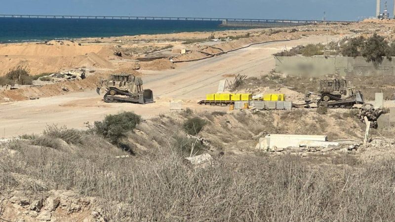 الجيش الإسرائيلي: القوات تؤشر الخط الأصفر في قطاع غزة (فيديو + صور)