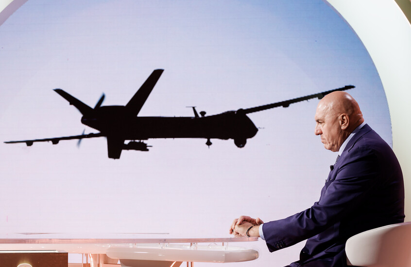 “بلومبرغ”: إيطاليا أبدت استعدادها للمشاركة في شراء الأسلحة الأمريكية لأوكرانيا